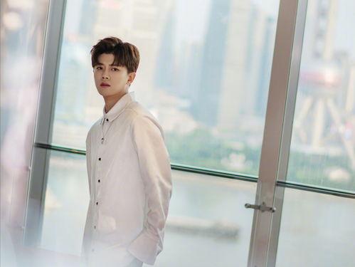 任嘉伦和杨紫最新爆料,甜蜜互动引期待，新剧幕后故事大揭秘！